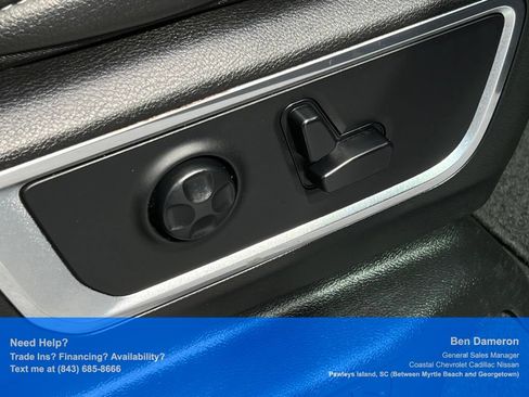 Used 2019 RAM 1500 Laramie AWD/4WD image 28