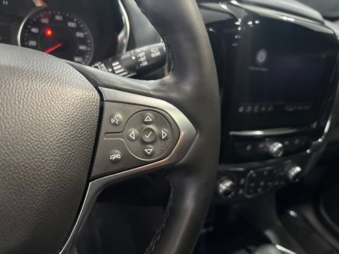 Used 2023 Chevrolet Traverse RS AWD/4WD image 28