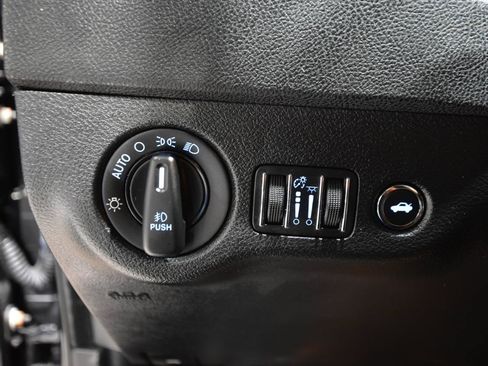Used 2013 Dodge Charger R/T RWD image 15