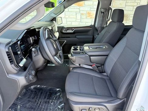 Certified 2026 Chevrolet Silverado 1500 LT AWD/4WD image 25