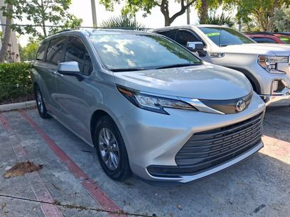 Used 2023 Toyota Sienna LE