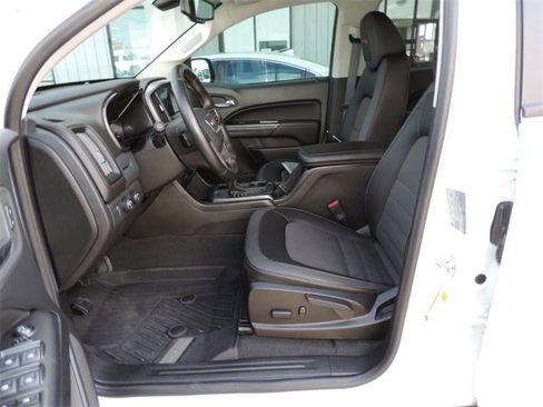 Used 2022 GMC Canyon AT4 image 14