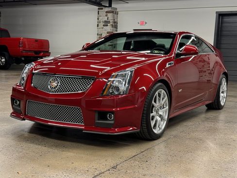 Used 2011 Cadillac CTS V w/ Wood Trim Package RWD image 3