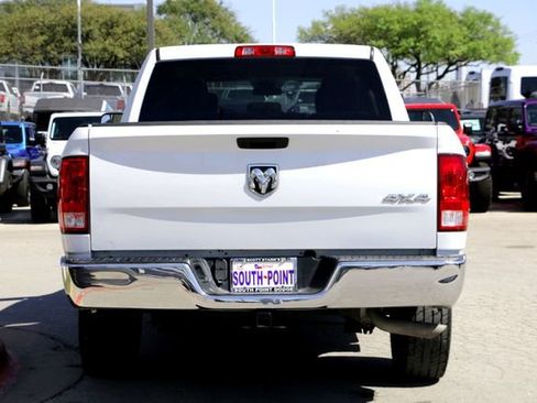 Used 2022 RAM 1500 Tradesman w/ Chrome Appearance Group image 6