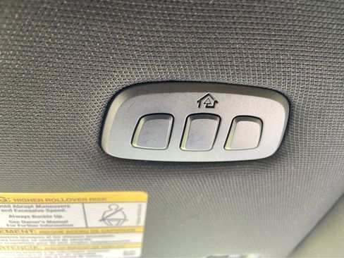 Used 2021 Ford F150 Lariat w/ Equipment Group 502A High AWD/4WD image 38