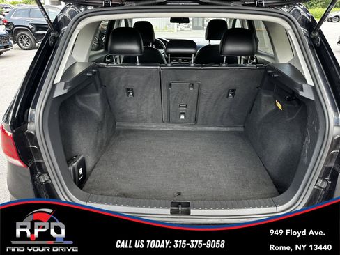 Used 2022 Volkswagen Taos SE AWD/4WD image 29