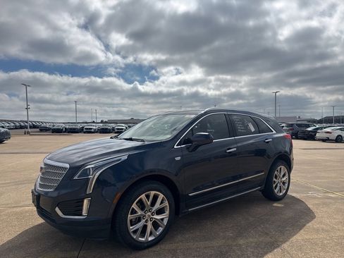 Used 2019 Cadillac XT5 Luxury w/ LPO, Radiant Package image 9
