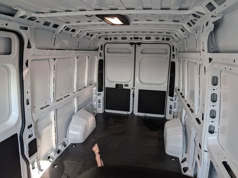 New 2026 RAM ProMaster 3500 w/ Convenience Group FWD image 7
