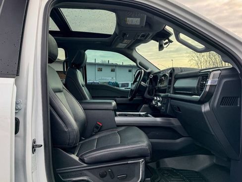 Used 2023 Ford F250 Lariat w/ Lariat Ultimate Package image 15