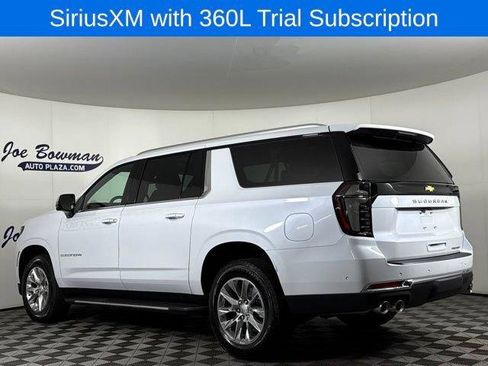 New 2026 Chevrolet Suburban Premier w/ Sun And Tow Package AWD/4WD image 9