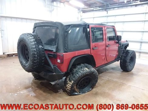 Used 2009 Jeep Wrangler Unlimited X image 2