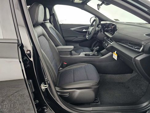 New 2026 Buick Envista Preferred image 10