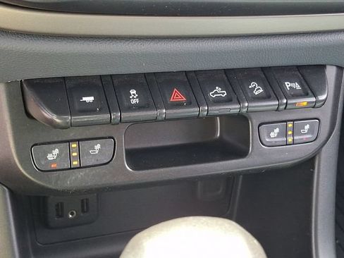 Certified 2022 Chevrolet Colorado Z71 AWD/4WD image 25