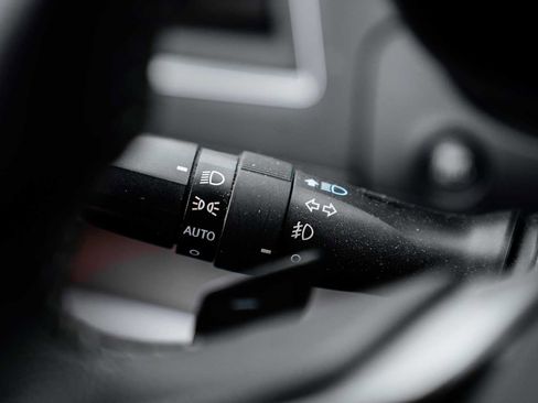 Used 2019 Subaru Outback 2.5i Limited w/ Popular Package #2 image 25