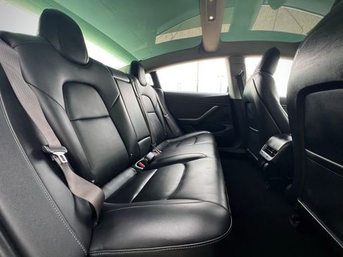 Used 2018 Tesla Model 3 Long Range image 22
