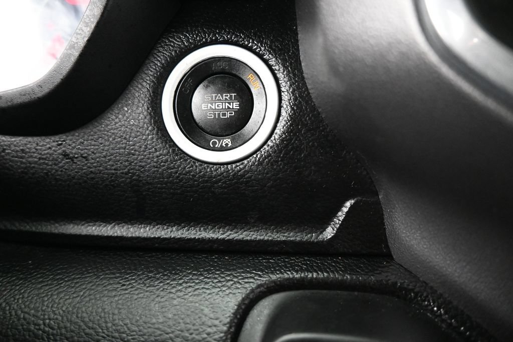 Used 2021 RAM 1500 Laramie AWD/4WD image 31