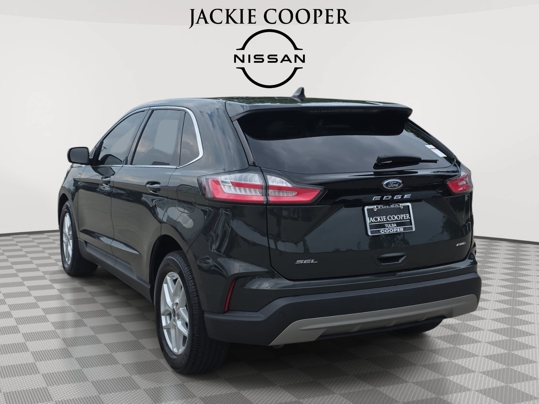 Used 2022 Ford Edge SEL w/ Convenience Package AWD/4WD image 7