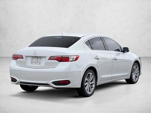 Used 2017 Acura ILX w/ Premium Package image 5