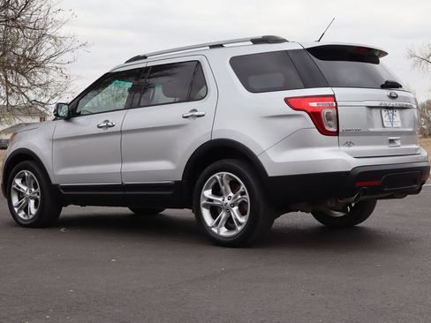 Used 2014 Ford Explorer Limited image 7