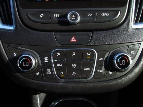 Used 2019 Chevrolet Malibu Premier image 26