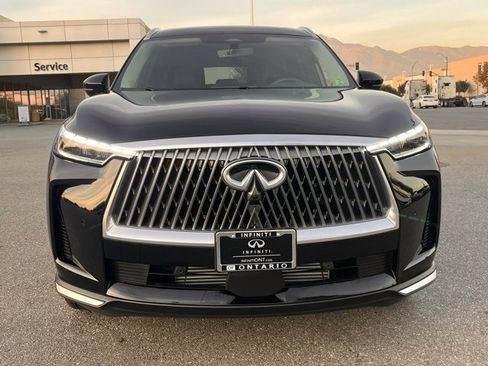 Certified 2026 INFINITI QX60 Luxe w/ Cargo Package image 3