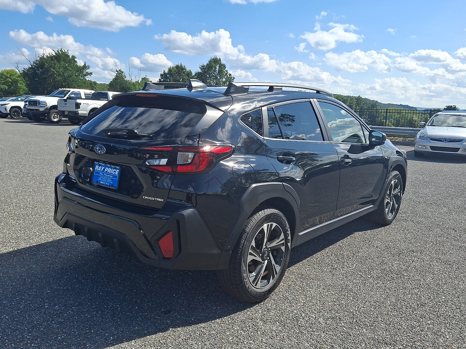 Used 2024 Subaru Crosstrek 2.0i Premium AWD/4WD image 7