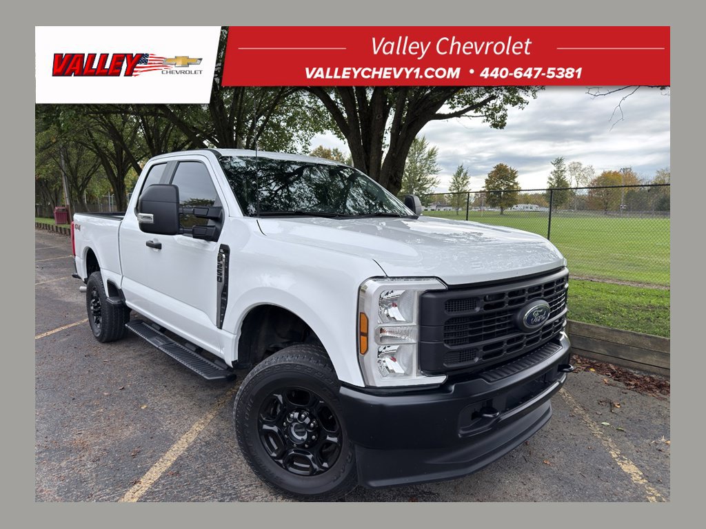 Used 2026 Ford F250 XL w/ Snow Plow Prep Package AWD/4WD image 1