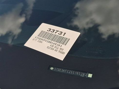 Certified 2025 Toyota Sienna Platinum AWD/4WD image 19