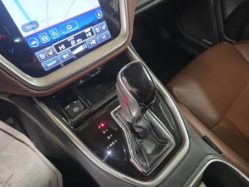 Used 2022 Subaru Outback Touring image 34