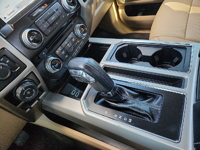 Used 2017 Ford F150 Lariat w/ Equipment Group 502A Luxury RWD image 25