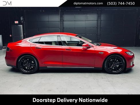 Used 2016 Tesla Model S 70D AWD/4WD image 7