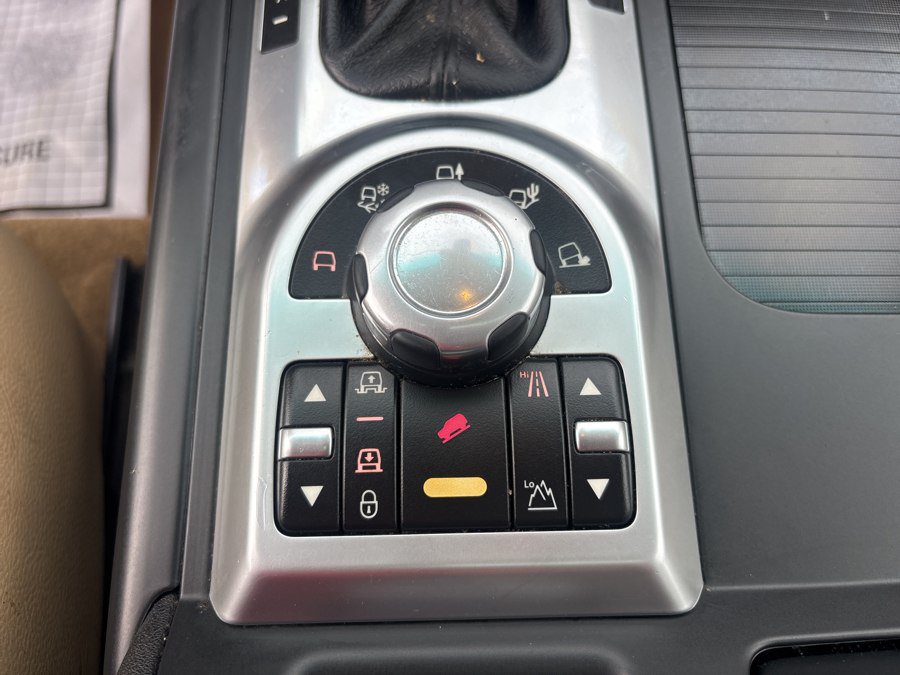 Used 2008 Land Rover Range Rover HSE AWD/4WD image 23