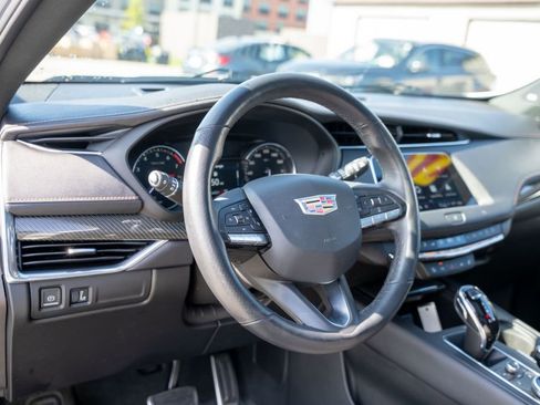 Used 2021 Cadillac XT4 Sport w/ Cold Weather Package image 20