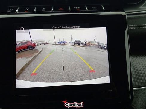 Used 2024 Jeep Grand Cherokee L Laredo image 36