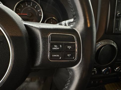 Used 2017 Jeep Wrangler Unlimited Sport w/ Quick Order Package 24S AWD/4WD image 21