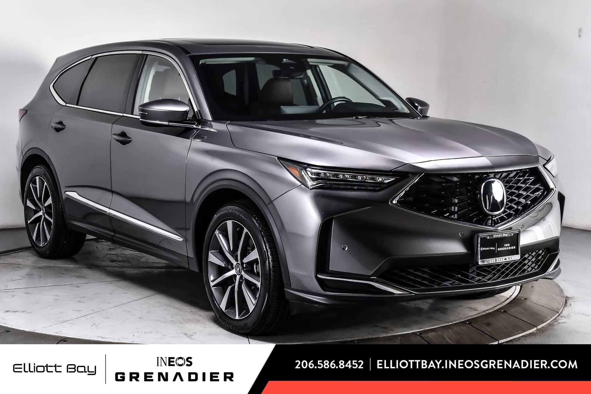 Used 2025 Acura MDX w/ Technology Package AWD/4WD image 1