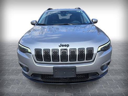 Used 2021 Jeep Cherokee Latitude Plus image 2