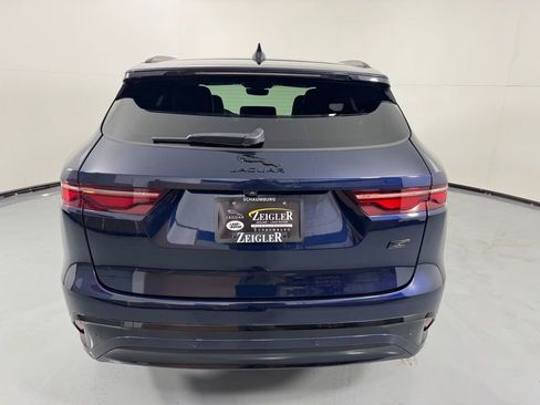 Used 2026 Jaguar F-PACE R-Dynamic S AWD/4WD image 7