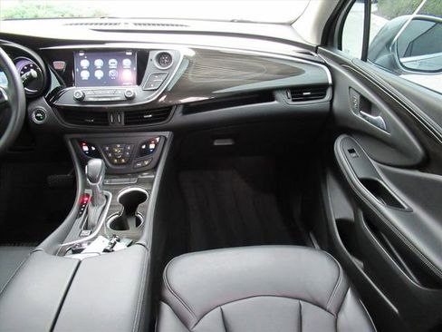 Used 2020 Buick Envision Essence image 13