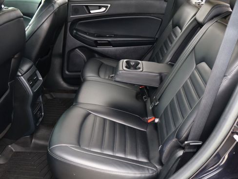 Used 2019 Ford Edge SEL w/ Equipment Group 201A image 20