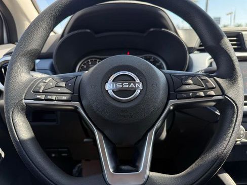 New 2025 Nissan Versa SV w/ Trunk Package image 20