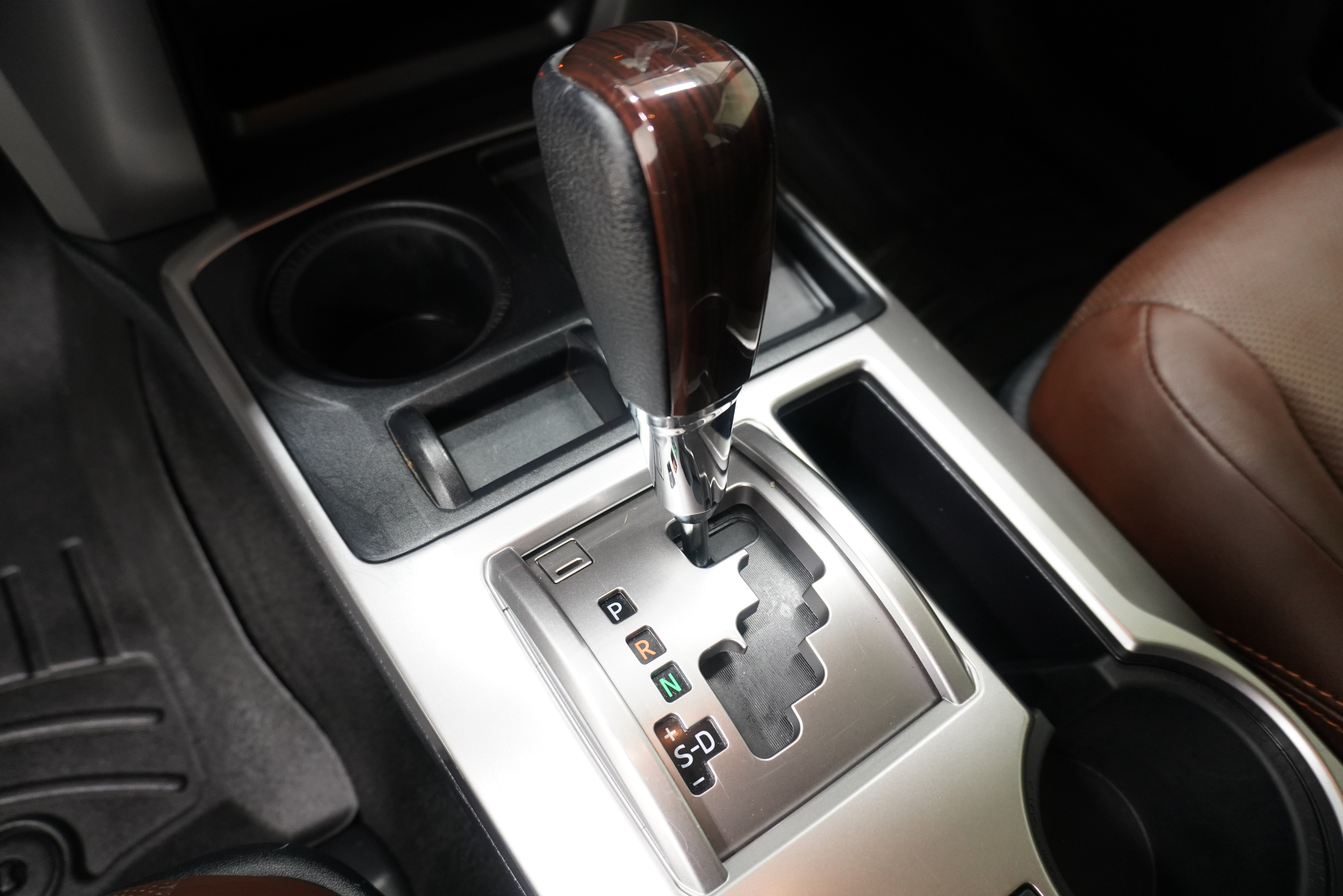 Used 2021 Toyota 4Runner Limited RWD image 26