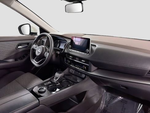 Used 2023 Nissan Rogue SV AWD/4WD image 28