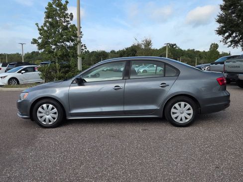 Used 2015 Volkswagen Jetta S FWD image 3