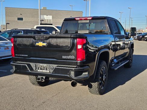 Used 2022 Chevrolet Silverado 3500 High Country w/ Z71 Off-Road Package image 3