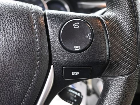 Used 2015 Toyota Corolla LE FWD image 23