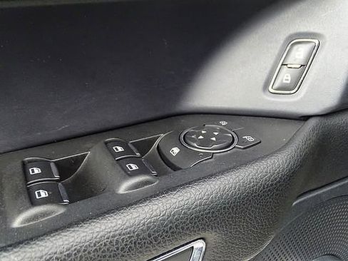 Used 2020 Ford Expedition XL image 17