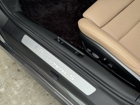 Certified 2022 Porsche 911 Carrera S image 26