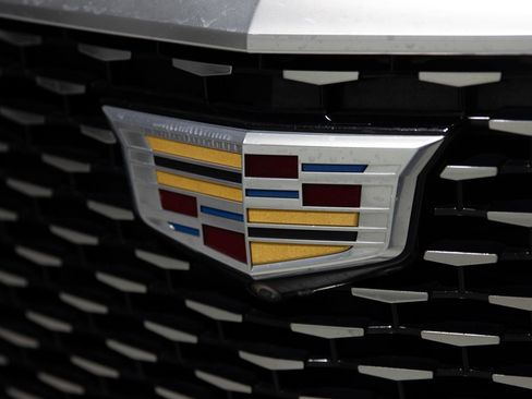 Used 2020 Cadillac XT6 Premium Luxury w/ Platinum Package image 47