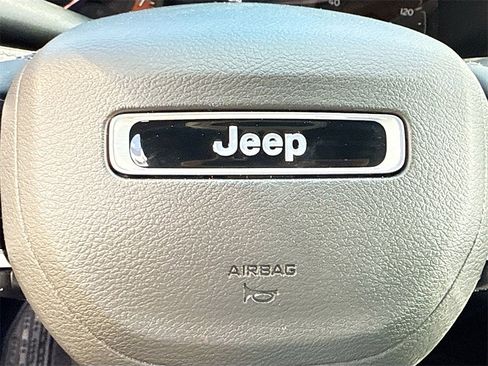 New 2023 Jeep Compass Latitude image 17